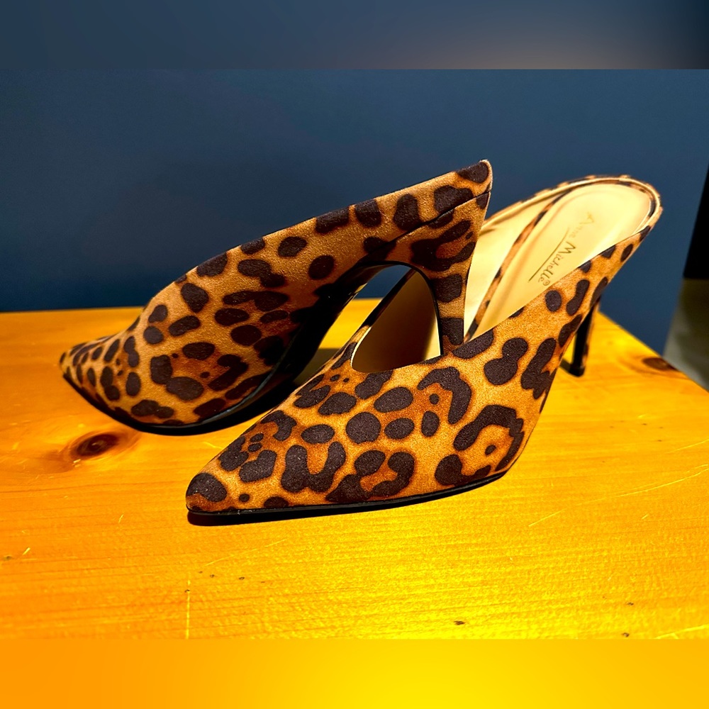 Annie Michelle Lepoard backless heels - size 9